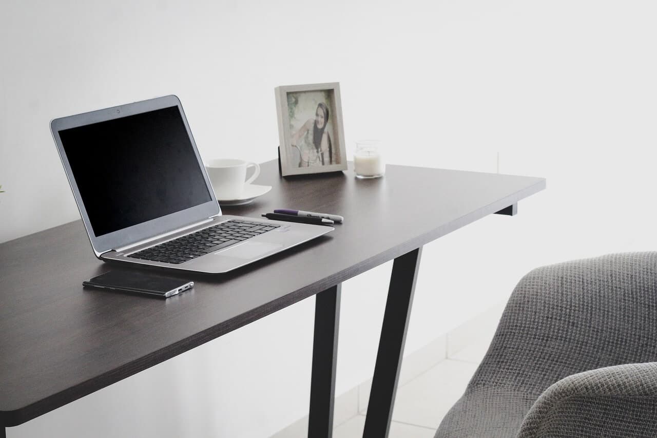 A furnished house with a comfortable workspace can boost your productivity.