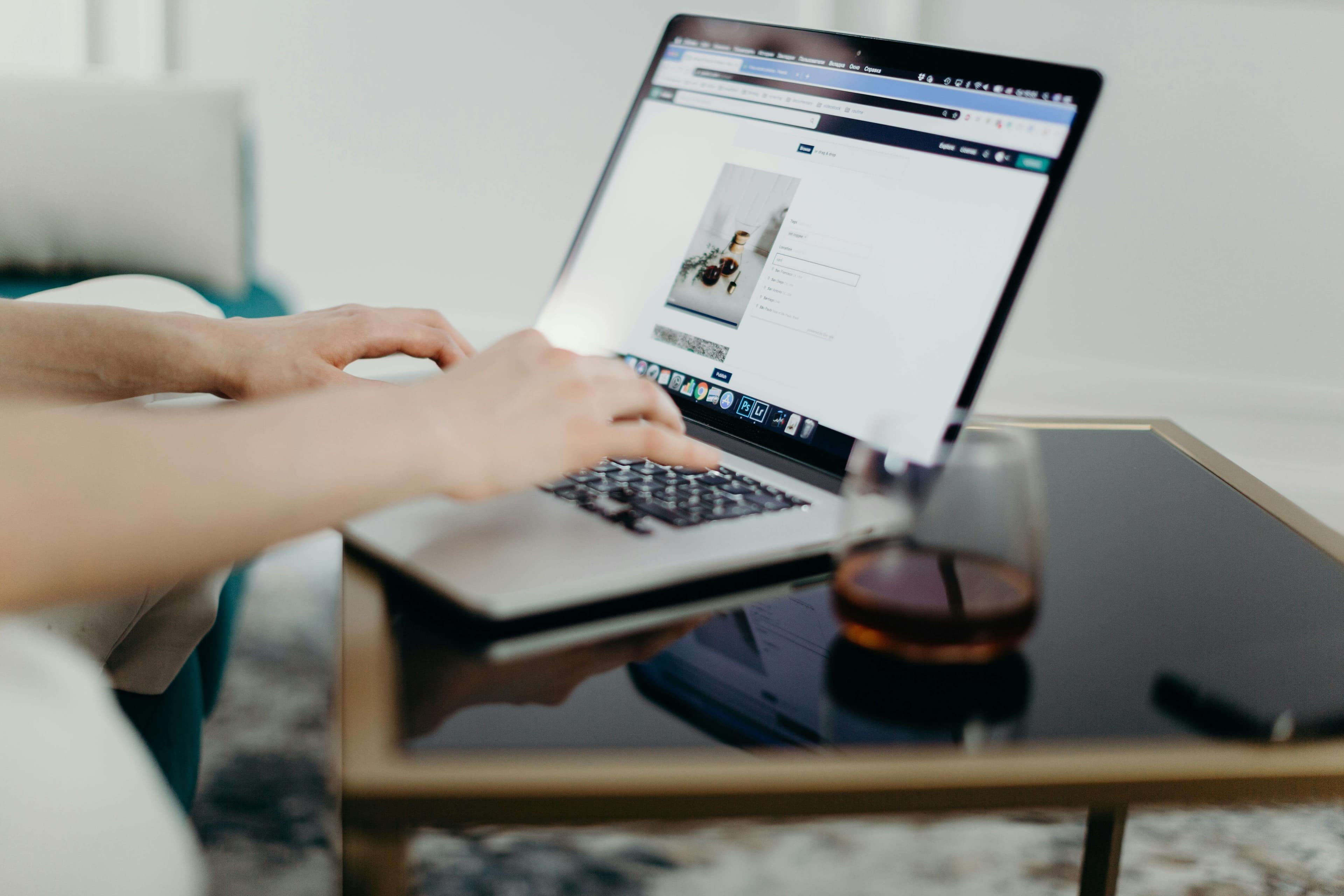 Best Digital Nomad Destinations digital nomad working in a scenic location